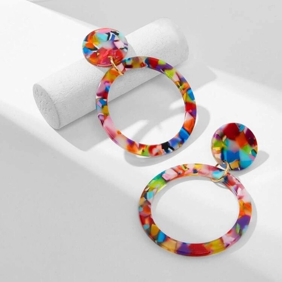 Urban Outfitters Jewelry - 3/$30 ❤️ Geometric Acetate Resin Earrings
